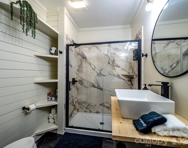 306 N Salem Avenue - Photo Thumbnail 4