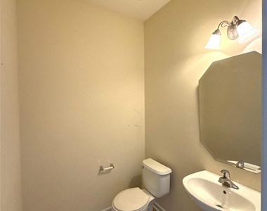7023 Brighton Park Drive - Photo Thumbnail 3