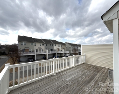 7023 Brighton Park Drive - Photo Thumbnail 22
