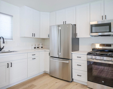 97 Everett Street - Photo Thumbnail 12