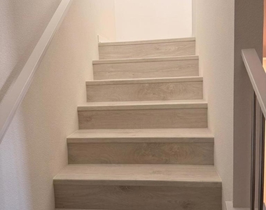711 Winchester Drive - Photo Thumbnail 52