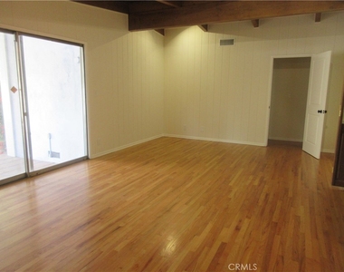 13235 Cumpston - Photo Thumbnail 12