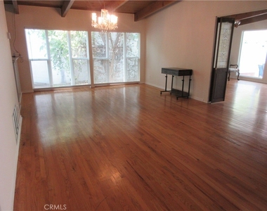 13235 Cumpston - Photo Thumbnail 2