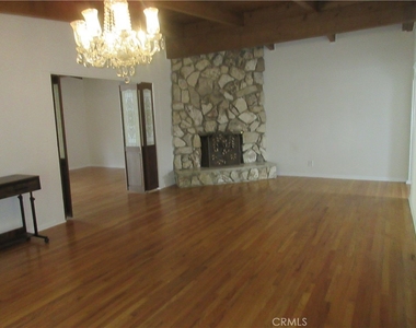 13235 Cumpston - Photo Thumbnail 3