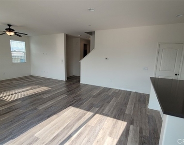 22056 Windham Way - Photo Thumbnail 5