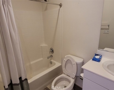 22056 Windham Way - Photo Thumbnail 14