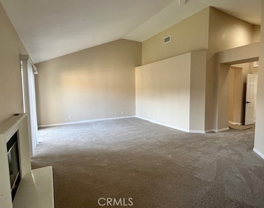 16 Brigmore Aisle - Photo Thumbnail 21