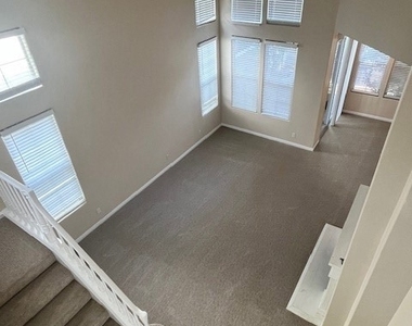 16 Brigmore Aisle - Photo Thumbnail 12
