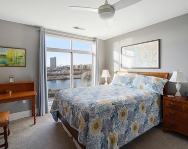 1019 Costa Pacifica Way - Photo Thumbnail 12