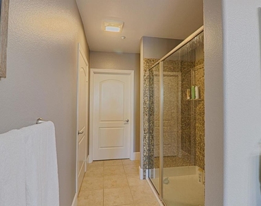 1019 Costa Pacifica Way - Photo Thumbnail 17