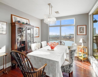 1019 Costa Pacifica Way - Photo Thumbnail 7