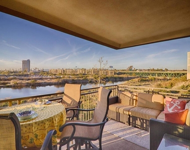 1019 Costa Pacifica Way - Photo Thumbnail 2