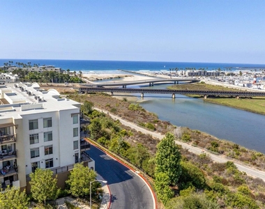 1019 Costa Pacifica Way - Photo Thumbnail 29
