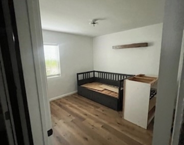8895 Bennett - Photo Thumbnail 4