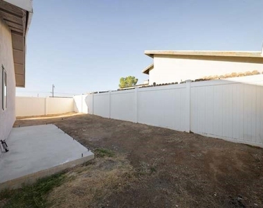 21231 Corwin - Photo Thumbnail 3