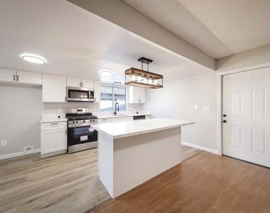 21231 Corwin - Photo Thumbnail 13