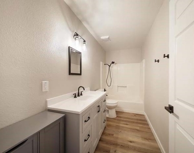 21231 Corwin - Photo Thumbnail 8