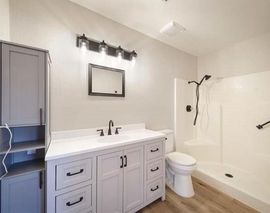 21231 Corwin - Photo Thumbnail 5
