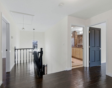 1301 Angelus Avenue - Photo Thumbnail 21