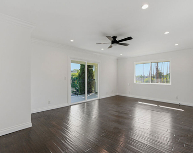 1301 Angelus Avenue - Photo Thumbnail 26