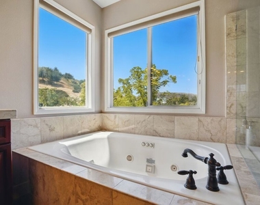4040 Leighton Point Road - Photo Thumbnail 36
