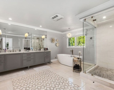 2120 San Ysidro Drive - Photo Thumbnail 21