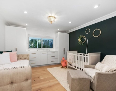 2120 San Ysidro Drive - Photo Thumbnail 23