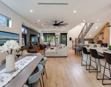 18589 Linnet Street - Photo Thumbnail 6