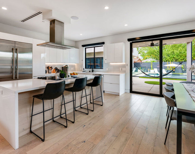 18589 Linnet Street - Photo Thumbnail 8