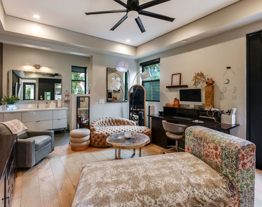 18589 Linnet Street - Photo Thumbnail 11