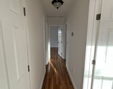 15605 S Berendo Avenue - Photo Thumbnail 18