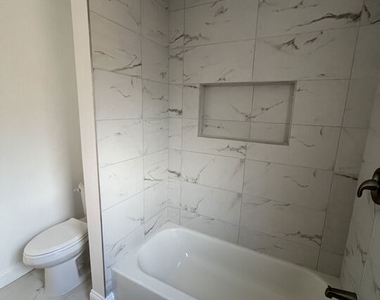 15605 S Berendo Avenue - Photo Thumbnail 20