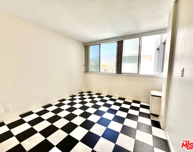 17350 W Sunset Boulevard - Photo Thumbnail 17