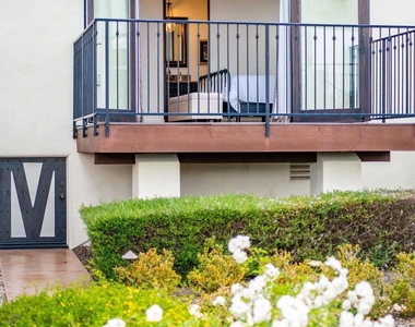 604 Camino De Orchidia - Photo Thumbnail 25