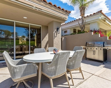 293 Desert Holly Drive - Photo Thumbnail 29