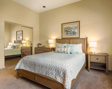 293 Desert Holly Drive - Photo Thumbnail 27