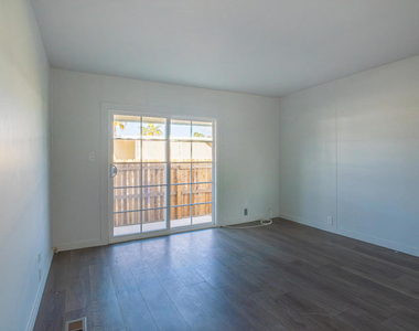 32480 San Miguelito Drive - Photo Thumbnail 12