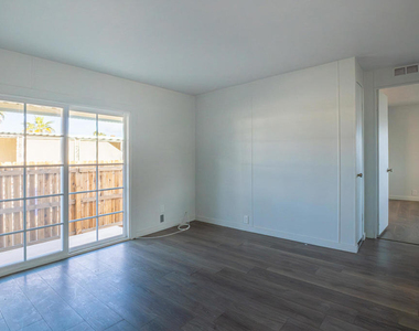 32480 San Miguelito Drive - Photo Thumbnail 13