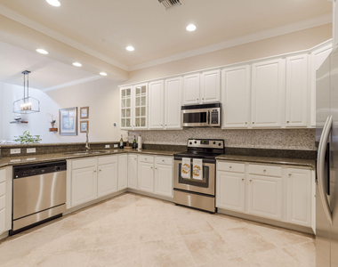 106 Renaissance Drive - Photo Thumbnail 12