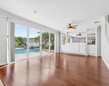 2625 E Community Drive - Photo Thumbnail 3