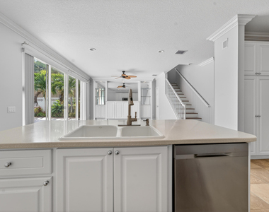 2625 E Community Drive - Photo Thumbnail 11