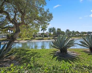 4841 Exeter Estate Lane - Photo Thumbnail 27
