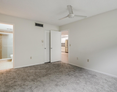 4801 Esedra Court - Photo Thumbnail 10