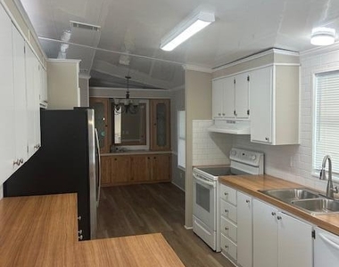 7445 Se Independence Avenue - Photo Thumbnail 27