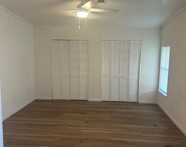 7445 Se Independence Avenue - Photo Thumbnail 24