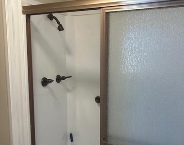 7445 Se Independence Avenue - Photo Thumbnail 20