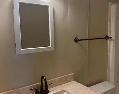7445 Se Independence Avenue - Photo Thumbnail 14