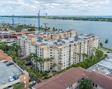 1801 N Flagler Drive - Photo Thumbnail 30