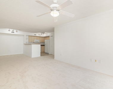 1801 N Flagler Drive - Photo Thumbnail 11