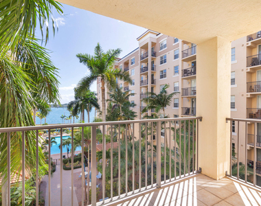 1801 N Flagler Drive - Photo Thumbnail 3
